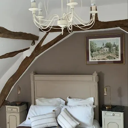 La Ferme De Molante Bed & Breakfast